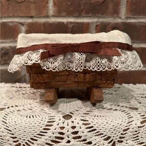 Vintage 1986 Longaberger mini cradle basket with authentic liner